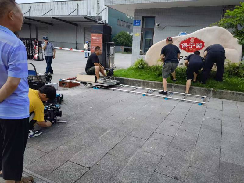 创造科技感让你的宣传片更具未来感