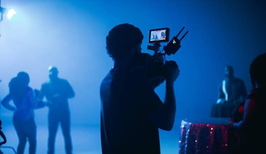 成都产品宣传片拍摄公司致力打造一流的产品广告片拍摄服务