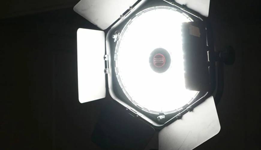 企业宣传片拍摄：数据驱动，让传播更精准高效